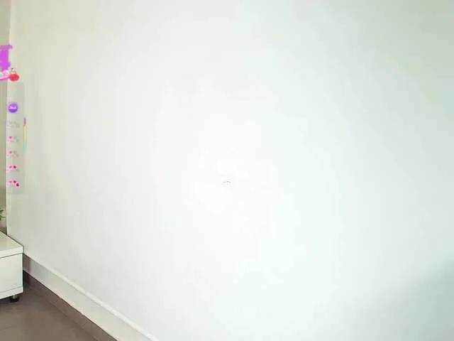 BongaCams Victoria-Collins is Freechat Victoria-Collins — I love confident and respectful men who know how to tease and build anticipation. A deep, sensual voice, playful flirting, and passionate whispers drive me crazy. I enjoy being admired and spoiled, feeling your desire through every tip and sweet word.