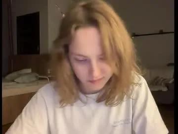 holydori — yo, autumn mood. pubic hair tease on goal  this fucking thumbs up...it seems like it's a daily challenge :'--)  #nonude #bush #hairy #hairyarmpits #natural [660 tokens remaining]