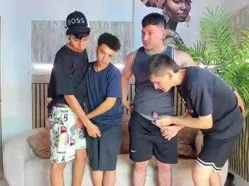 justingtime21 — FUCK ASS MYKE  #muscle #18 #bigcock #anal #bigass [1372 tokens remaining]