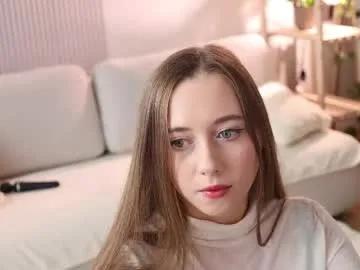 pretty_princess_elina on Chaturbate