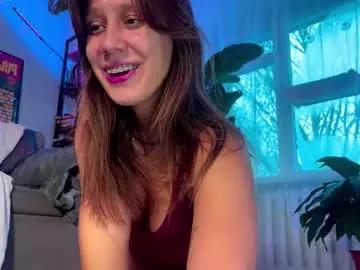 sasha_moormeoow — GOAL: Blowjob for you [698 tokens remaining] Hello kittens! Welcome to my room! #braces #muscles #natural #c2c #hairy