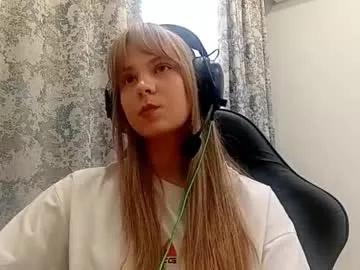 sherrylkeep — Goal: show my tummy - Hey, I'm Lisa and it's my third day here, lets meet!  #new #18 #shy #teen #skinny [45 tokens remaining]