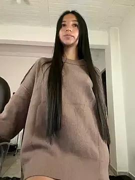 Freechat aly_golden_ on StripChat