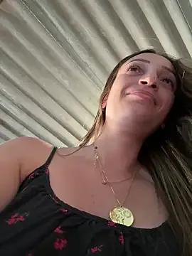 Freechat BelleLouiseVp on StripChat