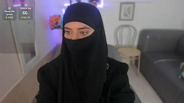 StripChat salma_arabicc is Freechat salma_arabicc — 1 finger in pussy